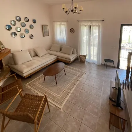 Casa Andrea Hébergement de vacances Meyísti